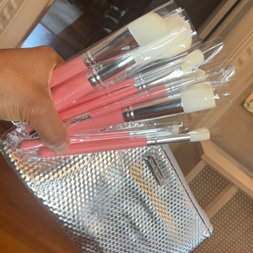 Brush Kraumetik